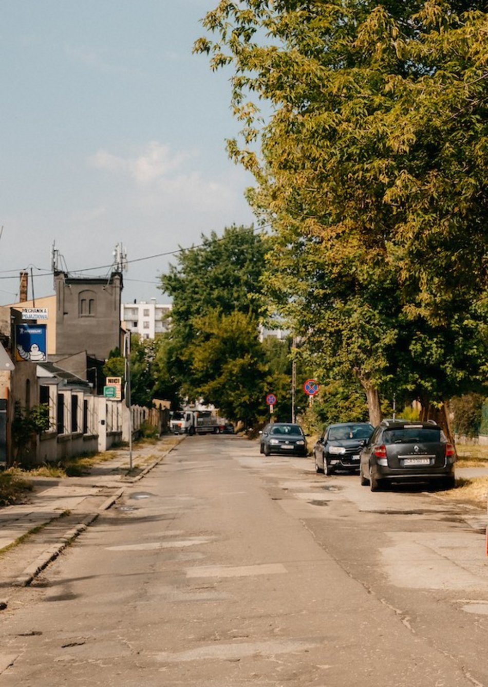 Łódź. Remont Siedleckiej w Łodzi. W planach nowa nawierzchnia, chodniki i zieleń