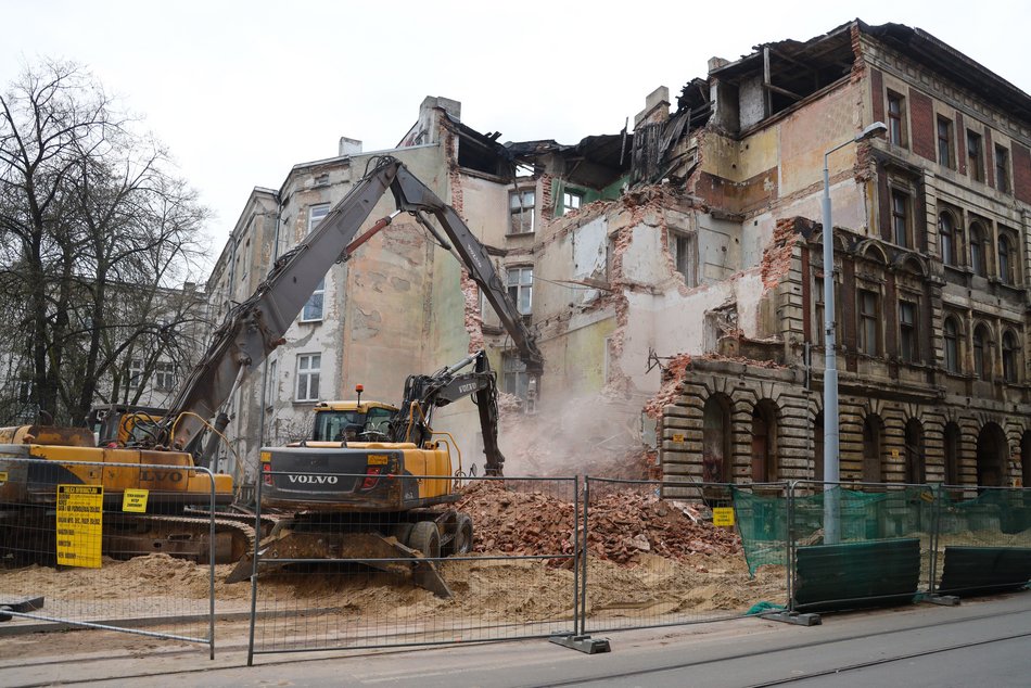Od kwietnia do września w Łodzi wyburzonych ma zostać niemal 50 budynków