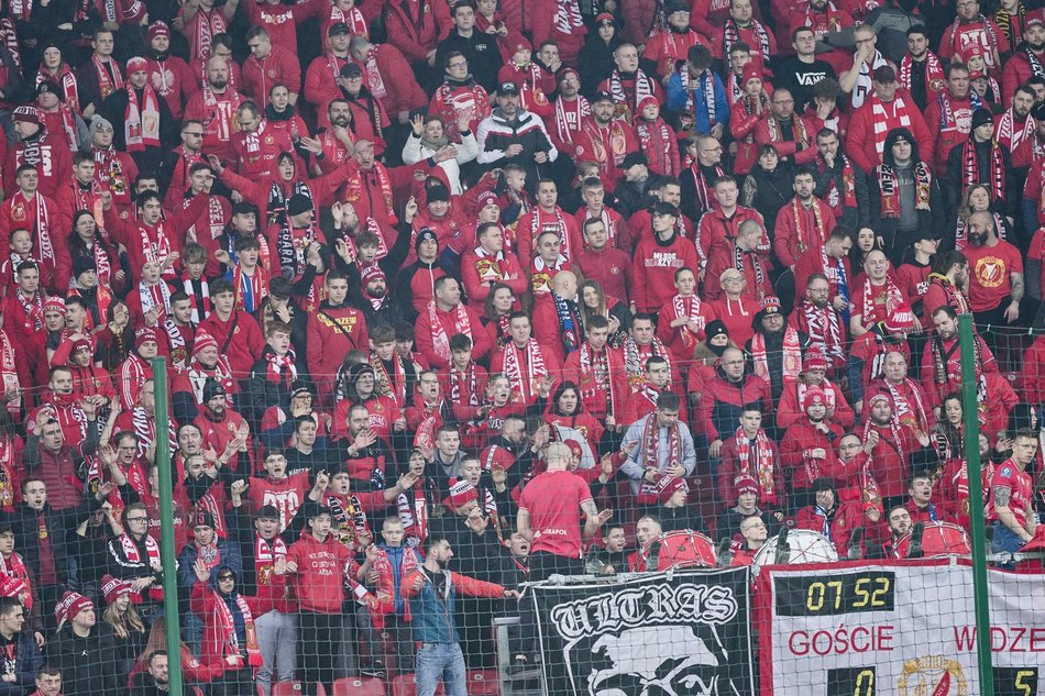 Kibice na meczu Widzewa Łódź z Jagiellonią Białystok