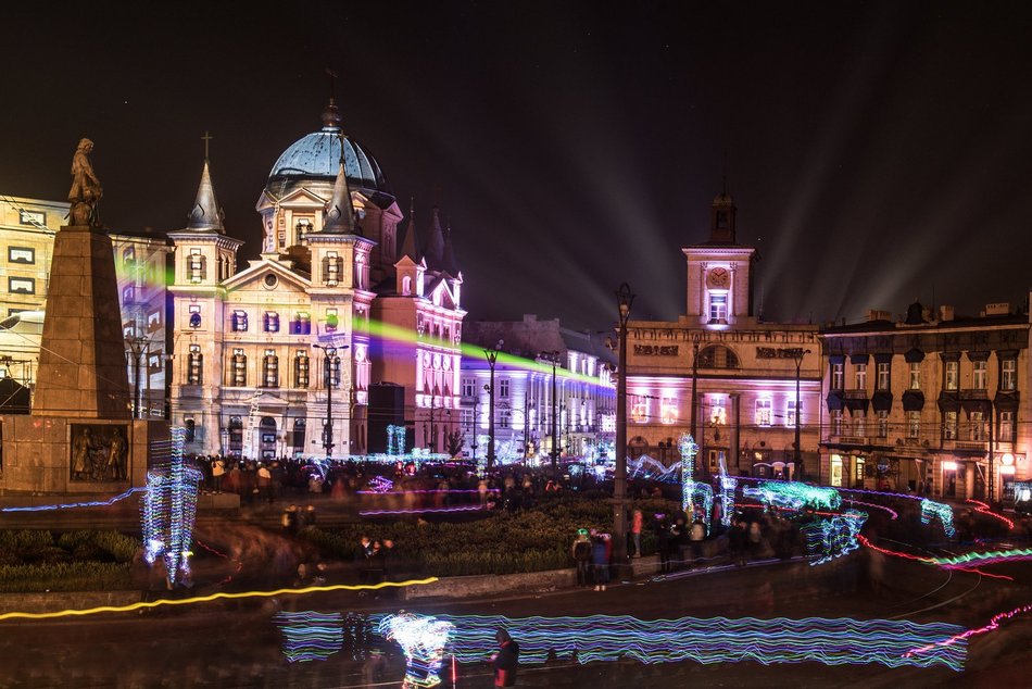 Light Move Festival 2025 Łódź wraca na plac Wolności. Przygotuj się na trzy dni atrakcji!