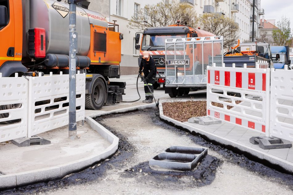 Łódź. Finisz remontu Drewnowskiej w Łodzi. Wiemy, kiedy zostanie otwarta dla ruchu