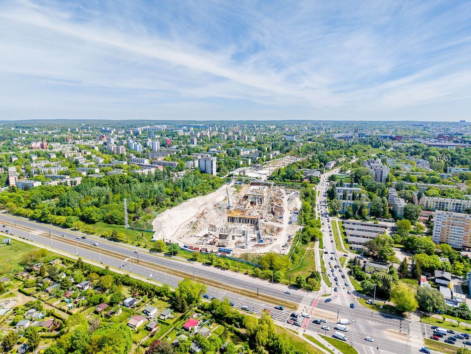 Łódź. Tunel pod Łodzią. Na stacji Łódź Koziny powstają już perony i stropy przystanku