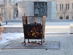 Łódź. Koksowniki na ulicach miasta