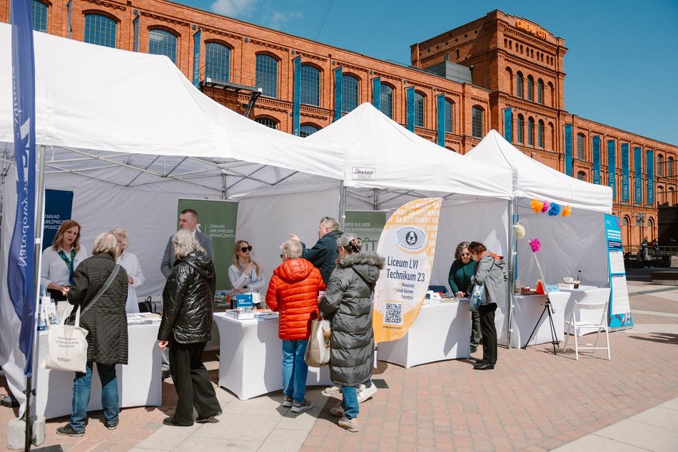 Łódź Miejski Dzień Zdrowia w Manufakturze. Nauka pierwszej pomocy, gry, zabawy, eksperci i więcej
