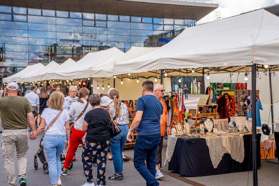 Łódź. Targi Handmade w Manufakturze w Łodzi. Rękodzieło, design i unikatowe produkty