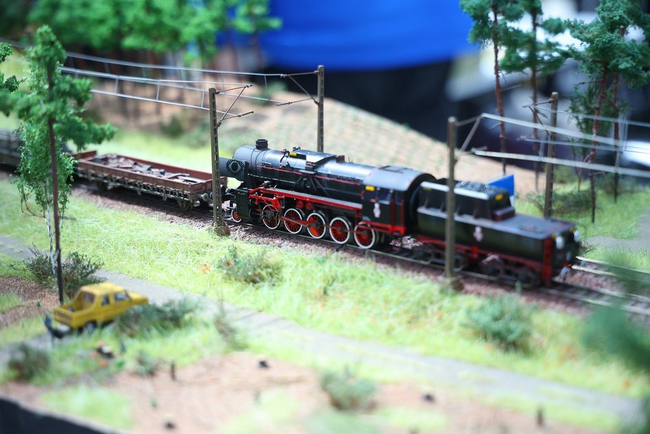 Łódź. Wystawa Makiet Kolejowych na dworcu Łódź Fabryczna. Święto miłośników pociągów