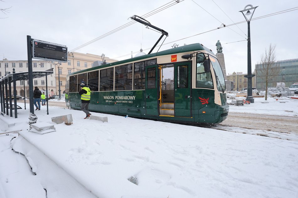 Specjalistyczny tramwaj testował torowisko