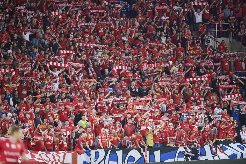 Mecz Widzew Łódź kontra Puszcza Niepołomice. Odszukaj się na zdjęciach z trybun!