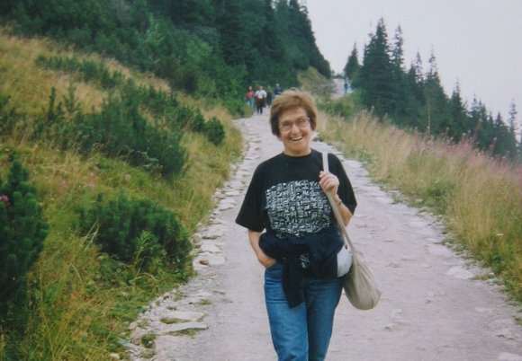 Łódź. Słynna Ala z Elementarza leczyła dzieci w Łodzi. Niezwykła historia Aliny Margolis-Edelman