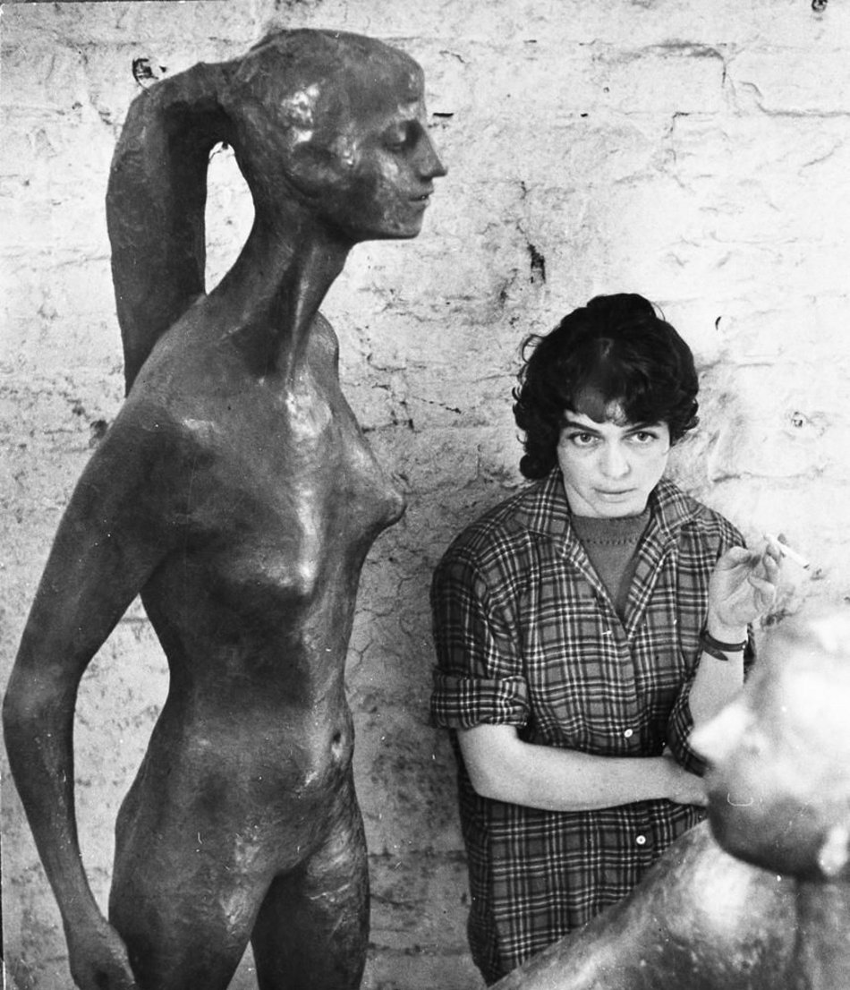 Łódź. Rzeźbiarska cielesność. Alina Szapocznikow i jej związki z Łodzią