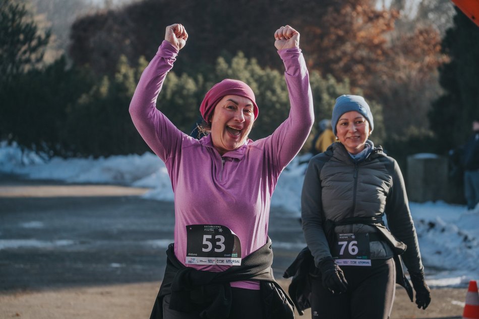 Botaniczna Piątka w Ogrodzie Botanicznym w Łodzi. Galeria z mroźnego biegu