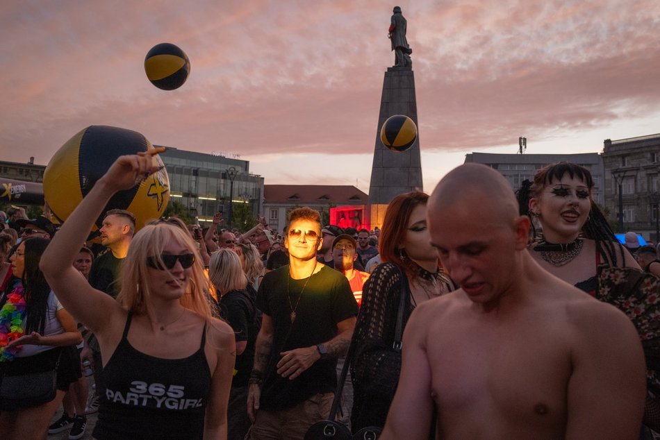 Łódź. Hołd dla DJ Hazela na Paradzie Wolności 2025 w Łodzi. Tak oddali go łodzianie!