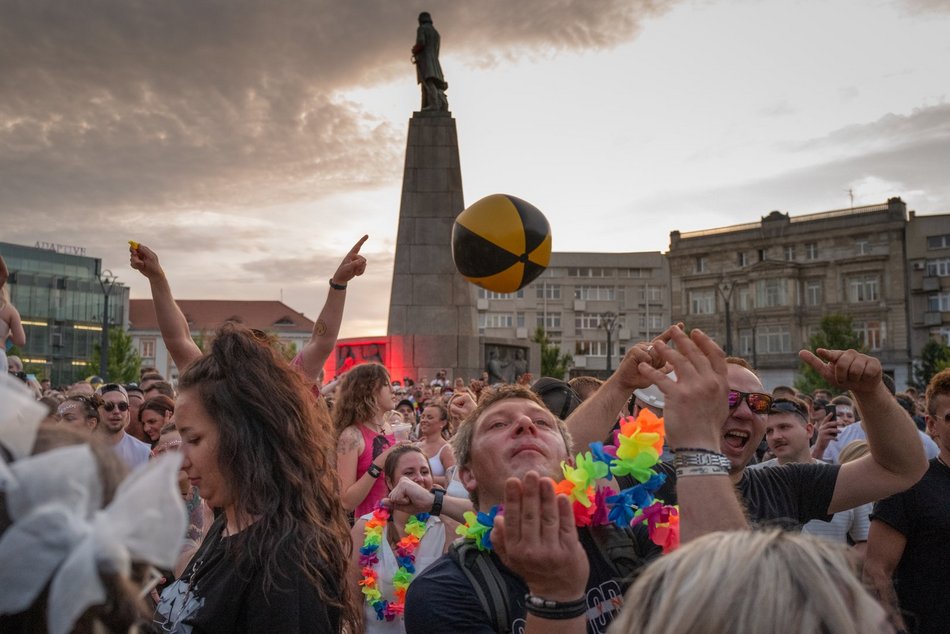 Łódź. Hołd dla DJ Hazela na Paradzie Wolności 2025 w Łodzi. Tak oddali go łodzianie!