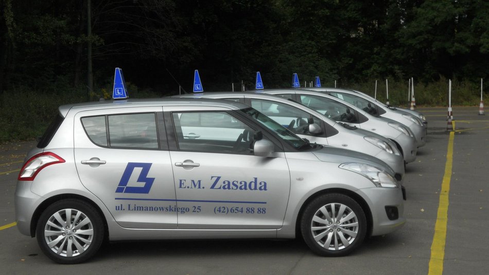 Łódź. TOP 10 najlepszych szkół jazdy w Łodzi. Sprawdź, które auto szkoły najczęściej wybierają łodzianie!