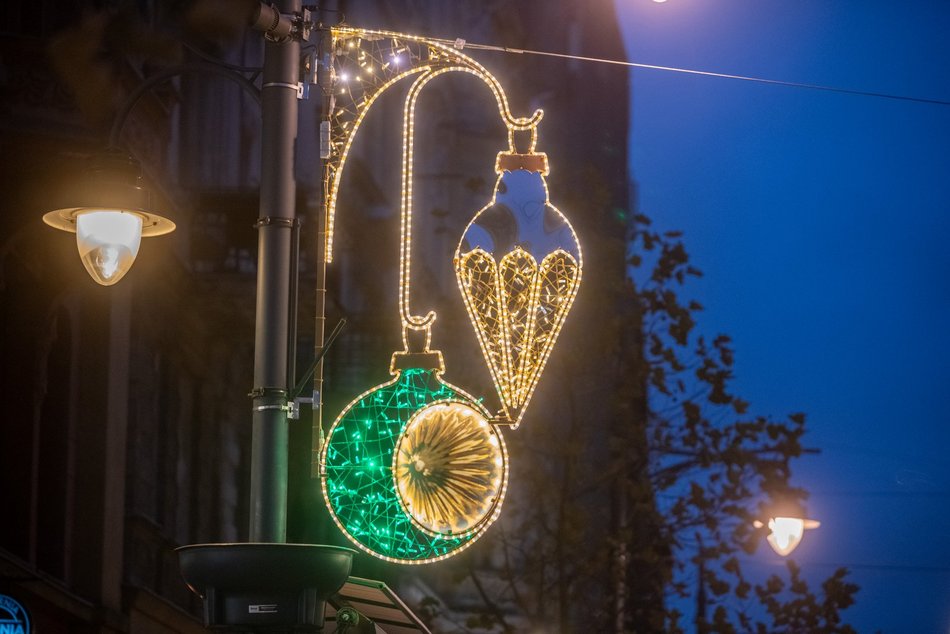 Ялинка на Piotrkowskiej вже готова до свят