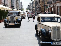 Łódź. Swingowy Spacer po Piotrkowskiej. Najbardziej roztańczona parada w Łodzi! Byłeś?