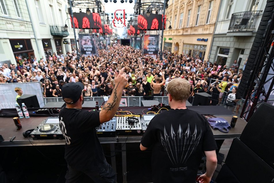 Łódź. Parada Wolności 2025 w Łodzi. Największy klub muzyczny pod gołym niebem