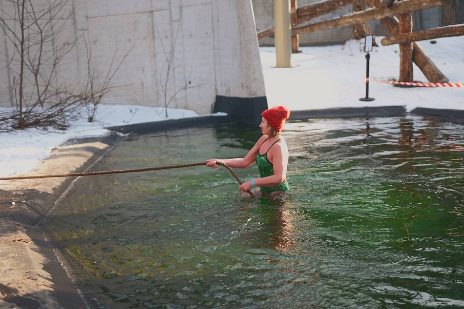 Łódź. Miłośnicy zimnych kąpieli w Orientarium Zoo Łódź