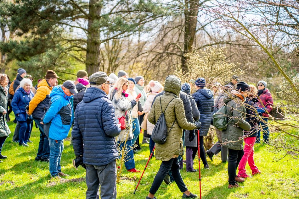 Otwarcie Ogrodu Botanicznego w Łodzi. Chodź na spacer i obserwuj zaćmienie Słońca!