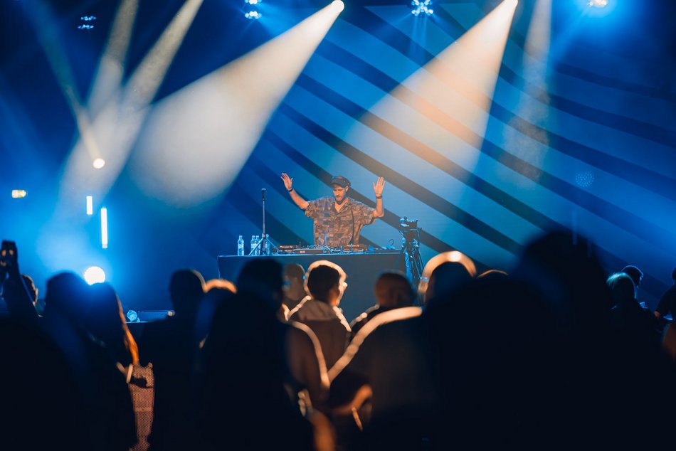 Didżeje utrzymują emocje na Łódź Summer Festival 2025. Tańce przed koncertami