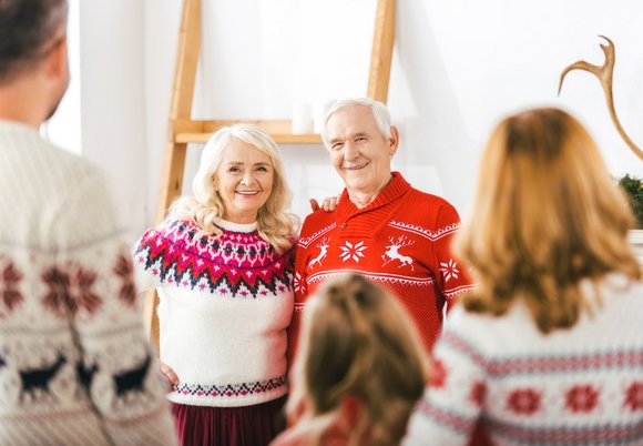 Samotność seniorów. Nie zapominajmy o nich w Święta Bożego Narodzenia