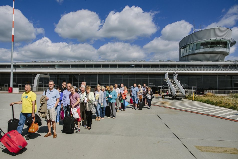 Nowy hangar na lotnisku w Łodzi