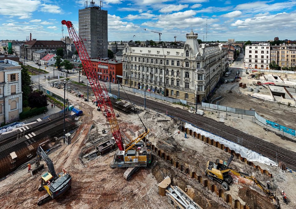 Tunel pod Łodzią. Zajrzyj na plac budowy stacji Łódź Śródmieście