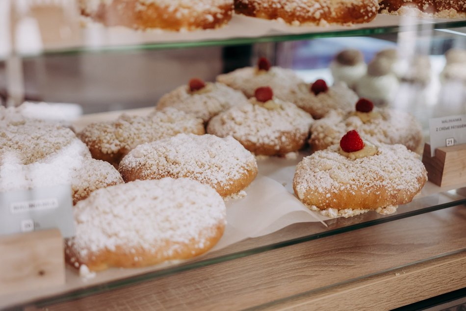 Nowa kawiarnia PAJ w Łodzi. Królestwo deserów i drożdżówek