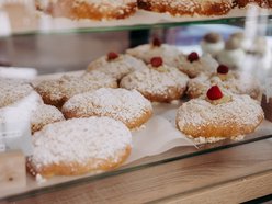 Nowa kawiarnia PAJ w Łodzi. Królestwo deserów i drożdżówek