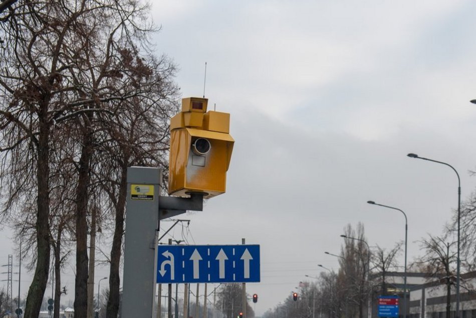 Łódź. Lokalizacje fotoradarów, systemów Red Light oraz odcinkowych pomiarów prędkości