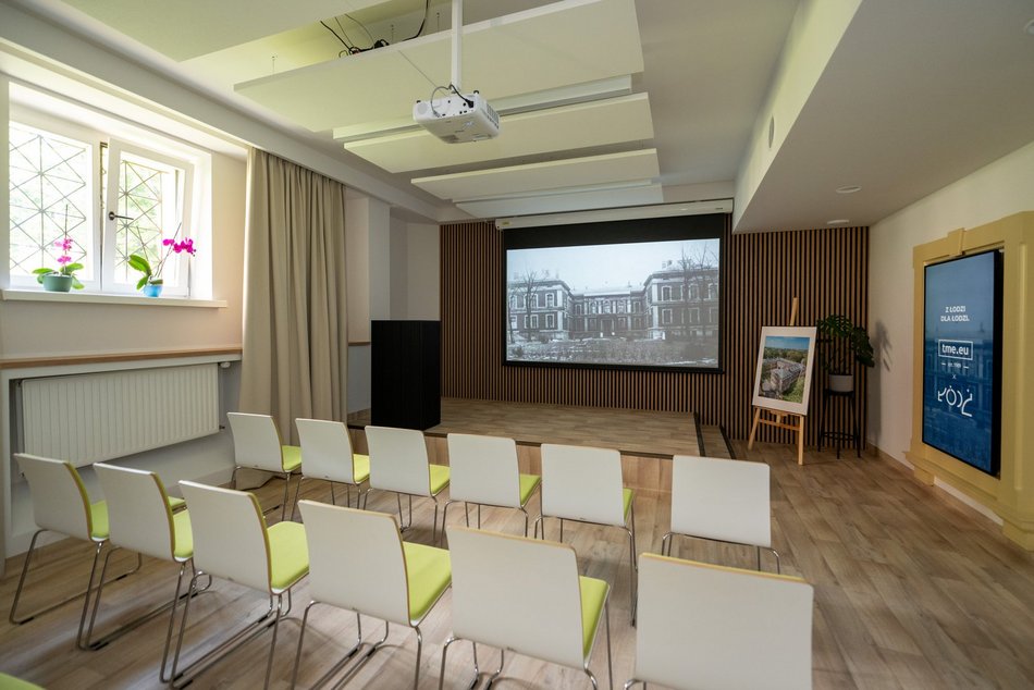 Łódź. Nowa sala konferencyjna w szpitalu Jonschera w Łodzi