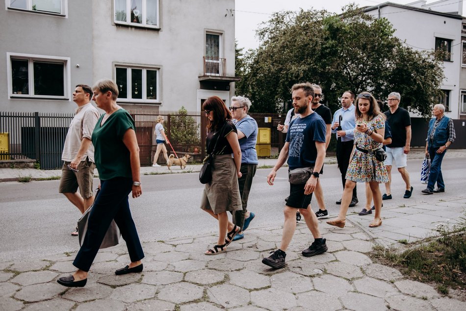Łódź. Spacer nad rzeką Sokołówką w Łodzi. Dobra frekwencja i rozmowy o inwestycjach