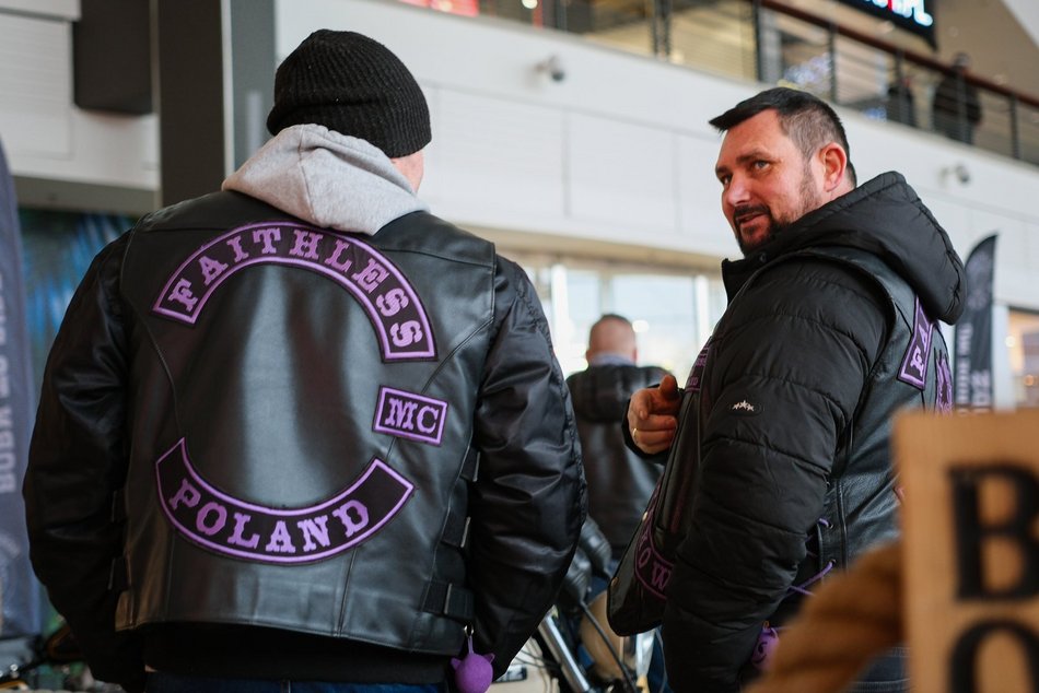 Łódź. WOŚP 2026 w Łodzi wystartował w Manufakturze! Zobacz te wspaniałe motocykle i bolidy