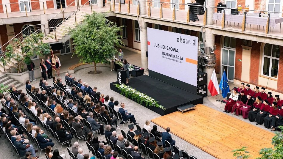 Łódź. Najlepsze uczelnie w Łodzi. Ranking Perspektywy 2025 mówi sam za siebie!