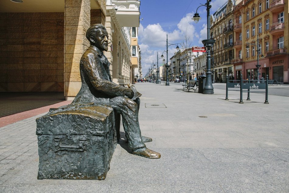 Łódź. Dni Reymonta z Domem Literatury w Łodzi. Spacer, gra miejska, potańcówka ludowa i więcej