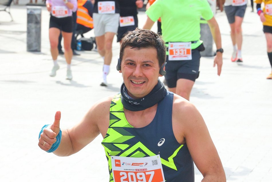 Łódź. DOZ Maraton Łódź 2026. Brałeś udział w biegu? Odszukaj się w galerii i zapisz na pamiątkę!