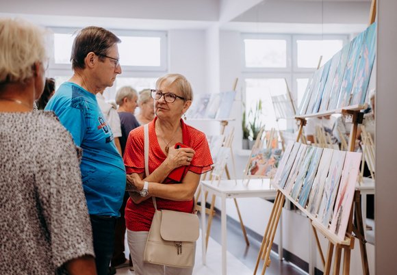 Łódź. Wernisaż prac seniorów z CZAS-ów w Łodzi. Jest co oglądać!