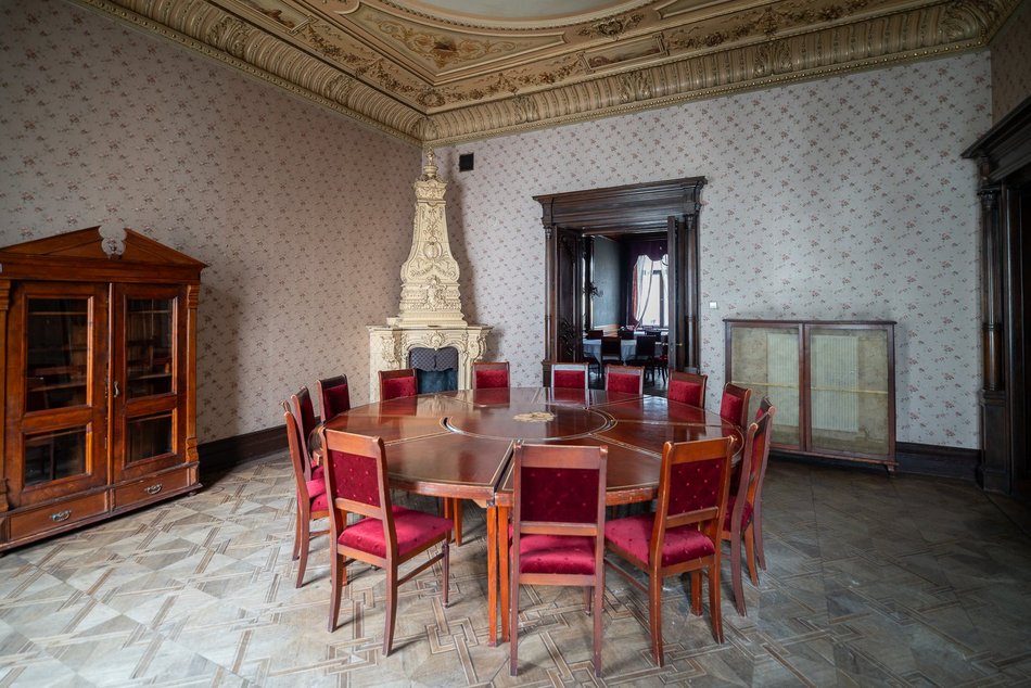 Łódź. Siódemki przy Piotrkowskiej do wynajęcia. Nowa restauracja w słynnej kamienicy? Niekoniecznie!