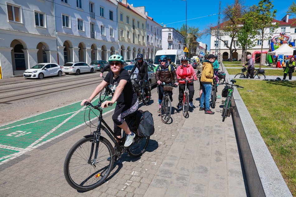 Łódź. Pierwsza wycieczka rowerowa Zielonej Łodzi w 2025 roku. Co za frekwencja!