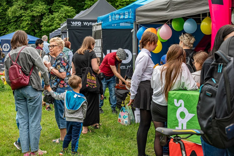 Łódź. Festiwal Rewolucja wystartował. Na początek piknik rodzinny w parku Julianowskim w Łodzi