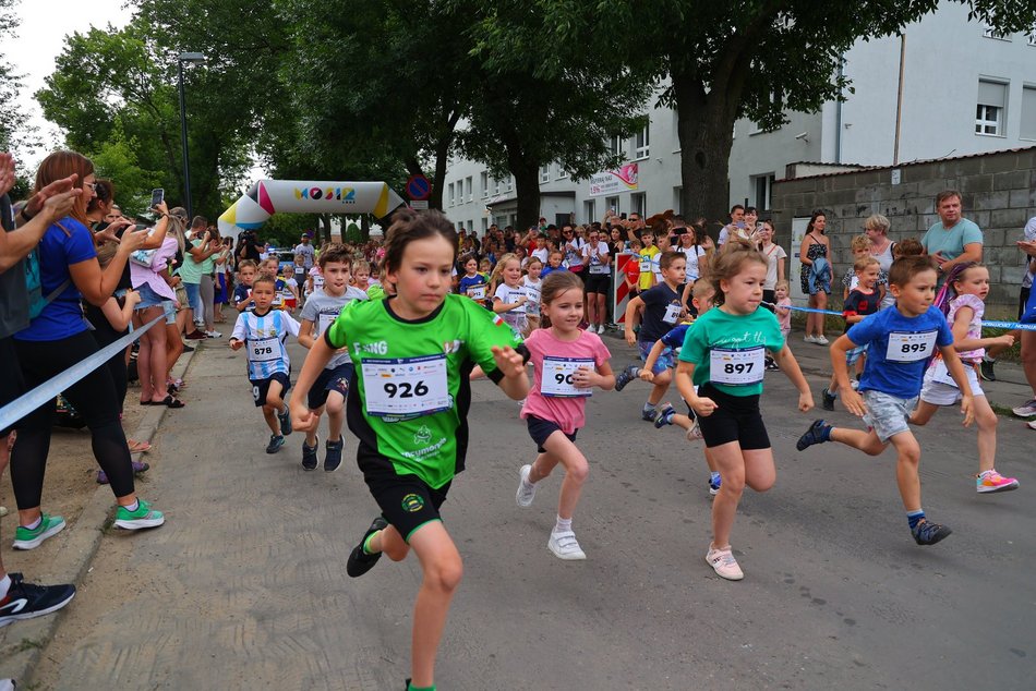 Bieg "Daj Piątaka na Dzieciaka"