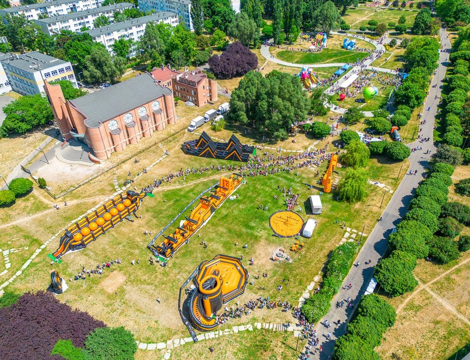 Festiwal dmuchańców w parku Podolskim w Łodzi