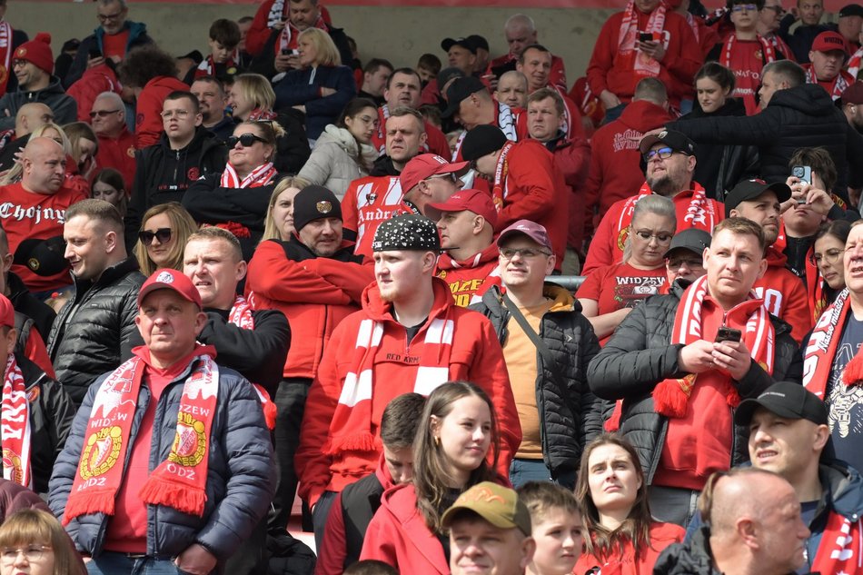 Łódź. Kibice na meczu Widzew Łódź - Bruk-Bet Termalica Nieciecza. Byłeś/aś? Znajdź się w galerii!