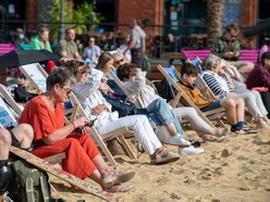 Łódź. Sławosz Uznański-Wiśniewski w kosmosie! Łodzianie oglądali start na Astropikniku w Manufakturze