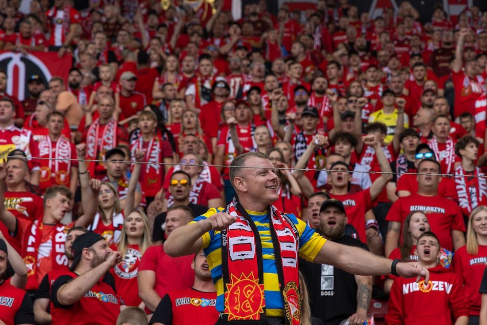 Łódź. Kibice na meczu Widzewa Łódź z Zagłębiem Lubin. Byłeś? Odszukaj się w galerii