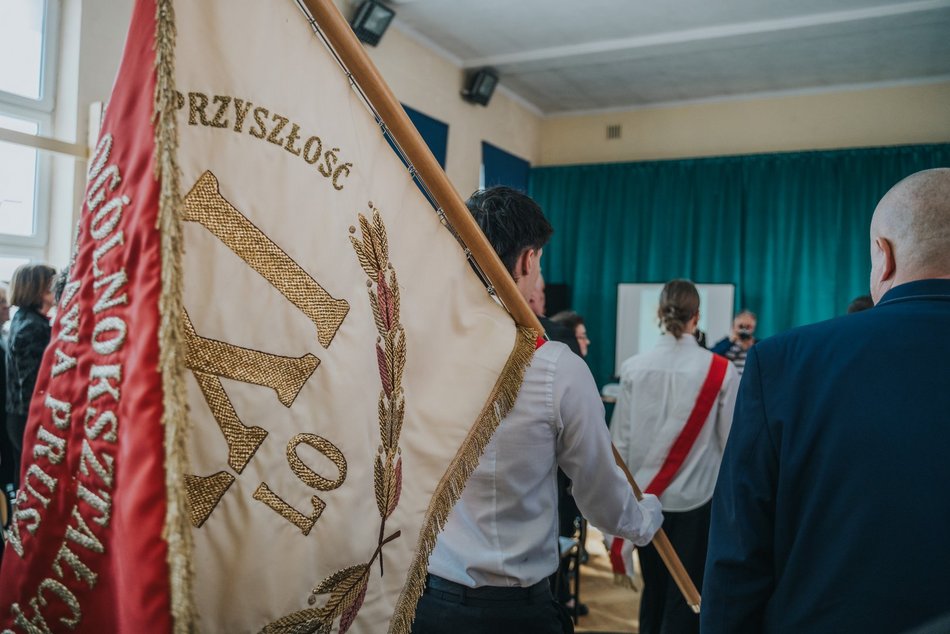 Łódź. Urodziny XXI Liceum Ogólnokształcącego w Łodzi. Huczne obchody z okazji 80-lecia