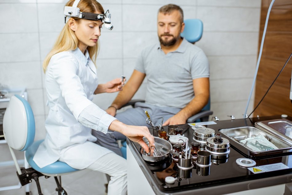 Łódź. Neurologia w przychodniach w Łodzi. Rozszerzony zakres usług prywatnych i na NFZ 