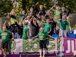 Łódź. Zamień trybuny na boisko! Turniej Rodziców AKS SMS Łódź gwarantuje zabawę i sportowe emocje