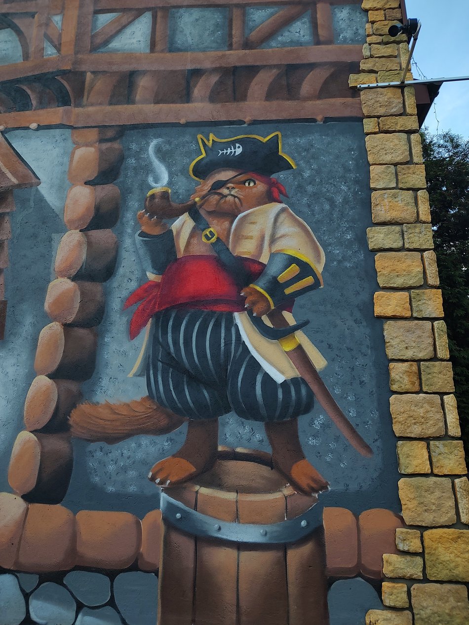 Nowy mural z kotami przy ul. Pryncypalnej w Łodzi