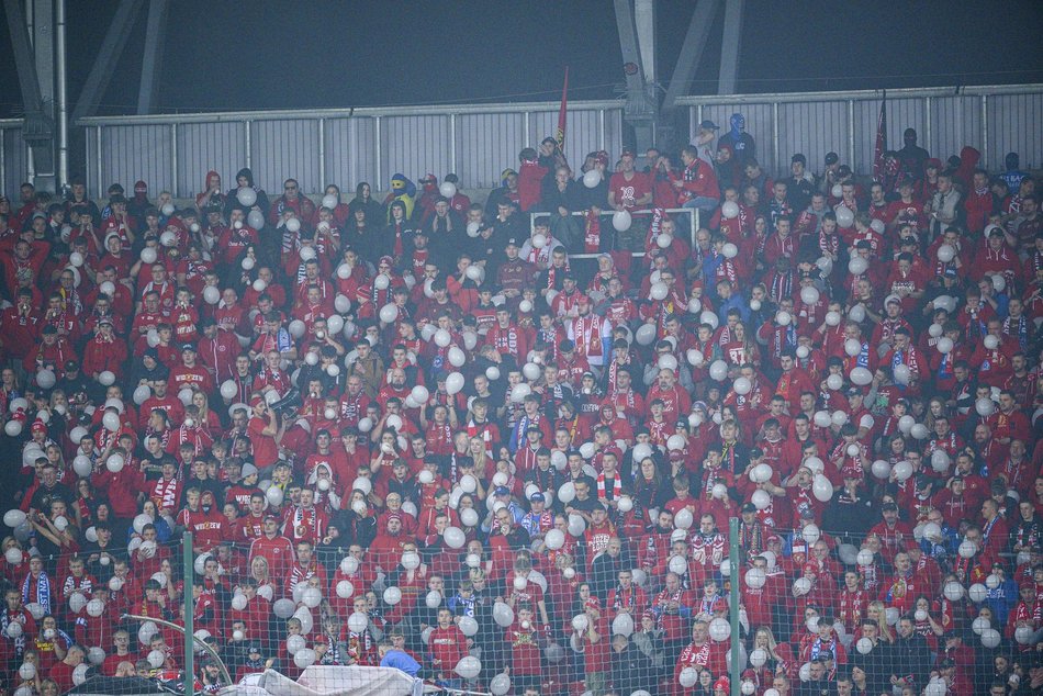 Kibice na meczu Widzewa Łódź z Górnikiem Zabrze